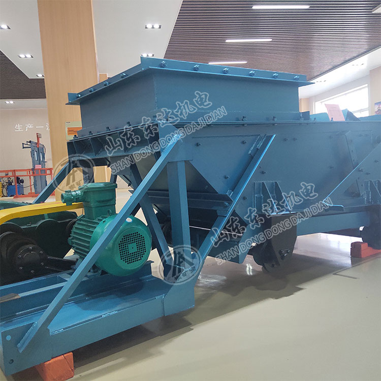 K2往复式给煤机